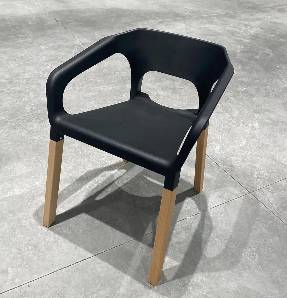 כיסא מעוצב - כסאות לפינת אוכל מעוצבים - רהיטים מעוצבים לבית ולמשרד - איכות פרימיום | סטייל מאסטר רהיטים