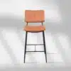 כסאות בר בגוון חום כאמל בעיצוב יוקרתי