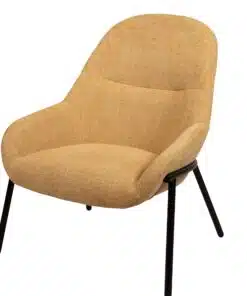 כורסא מעוצבת בגוון חום בהיר לאטה