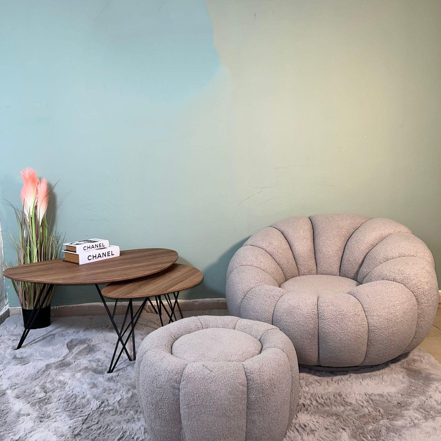 ספה מעוצבת במבצע - כורסת טלוויזיה מעוצבת עם הדום - כורסאות מעוצבות סטייל מאסטר רהיטים - רהיטים איכותיים לבית ולמשרד