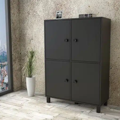 ארון בצבע שחור לבגדים