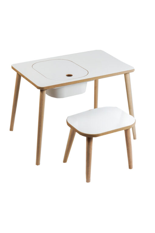 שולחן לילדים מעץ עם כיסא