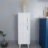 ארון לבן לאחסון