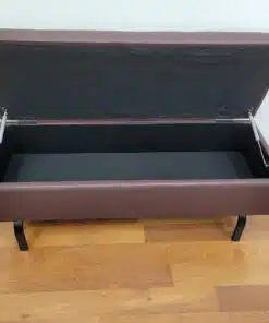 הדום אחסון גדול לחדר שינה