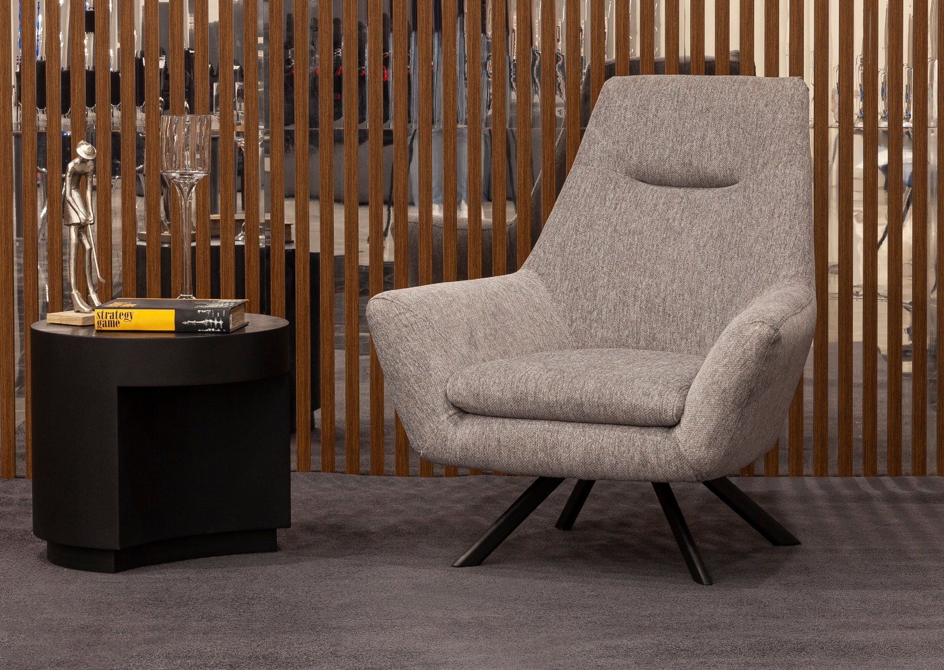 כורסת טלוויזיה מבד - כורסת טלוויזיה מבד אריג אפור - כורסאות מעוצבות סטייל מאסטר רהיטים - רהיטים איכותיים לבית ולמשרד כורסת טלוויזיה מבד