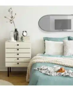 מראה אובלית מעוצבת