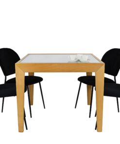 שולחן פינת אוכל עם כסאות