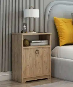 שידת לילה עם ארונית