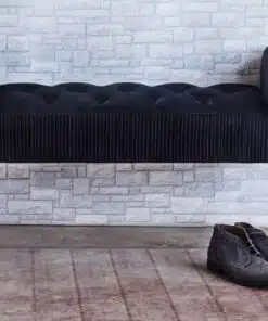 ספסל מרופד בבד שחור