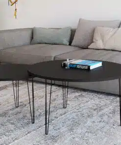 זוג שולחנות עגולים בצבע שחור