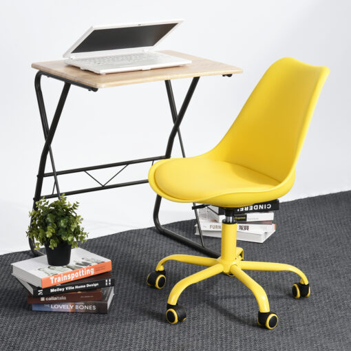 כיסא משרדי מעוצב בצבע צהוב