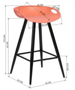 כסאות בר לאי במטבח כתום