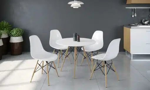 פינת אוכל לבנה עם 4 כסאות