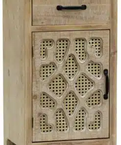 שידת לילה מעוצבת בסגנון כפרית