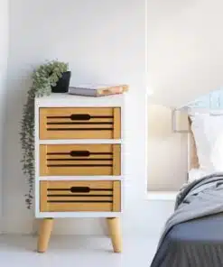 שידת לילה עם 3 מגירות אחסון