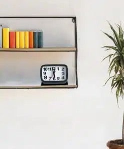 מדף מעוצב לספרים
