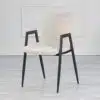 כסאות מעוצבים עם משענות ידיים