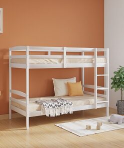 מיטת קומתיים מעץ אורן בצבע לבן