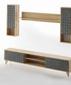 מזנון מעוצב עם ארוניות אחסון תלויות