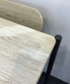 פינת אוכל זולה מעץ ומתכת