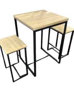 שולחן בר מרובע עם כסאות