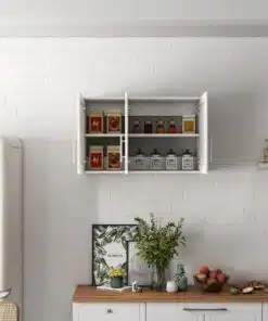ארונית מטבח תלויה בצבע לבן