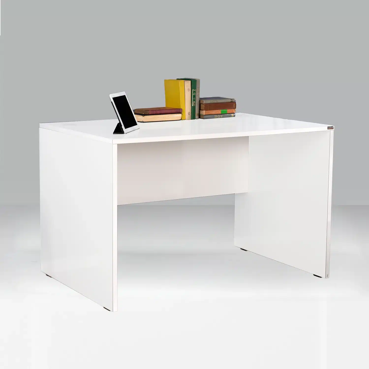 שולחן עבודה - שולחן עבודה רוחב 120 ס"מ - ריהוט משרדי סטייל מאסטר רהיטים - רהיטים איכותיים לבית ולמשרד שולחן עבודה