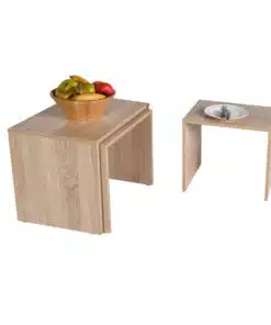 שולחן צד בגוון עץ