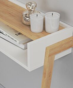 קונסולה צרה לכניסה לבית