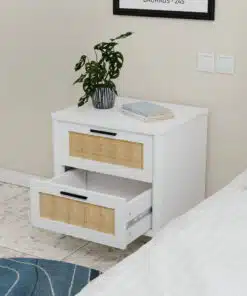 שידת לילה לחדר שינה בעיצוב כפרי
