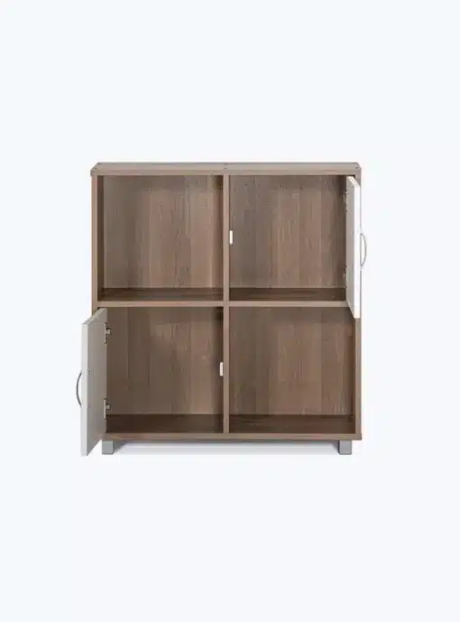 כוורת אחסון עם תאים סגורים