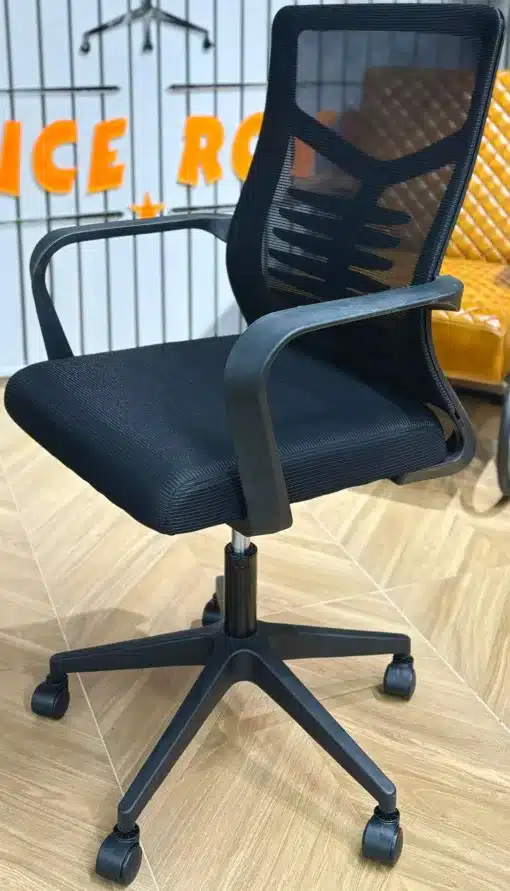 ⁦כסא אורתופדי עם תמיכה מושלמת ועיצוב אלגנטי לעבודה יעילה ונוחה⁩ – תמונה ⁦3⁩
