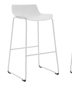 כסאות לבנים במבצע