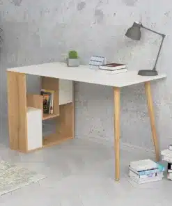 שולחן עם מדפים