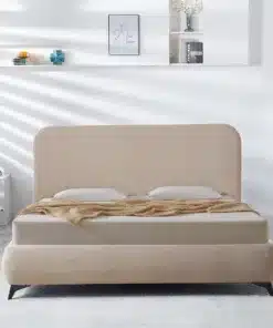 מיטה חום בהיר