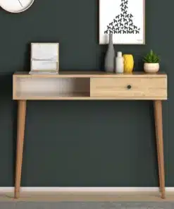 קונסולה לכניסה