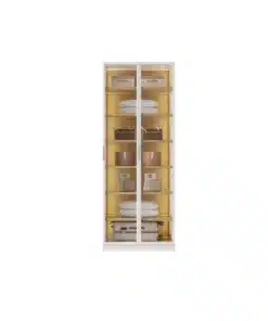 ארון עם תאורת LED