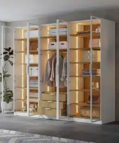 ארון עם תאורת LED