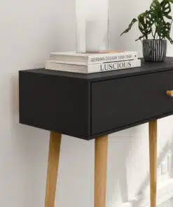 קונסולה למסדרון