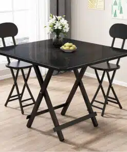 שולחן אוכל מתקפל