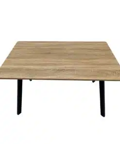 שולחן אוכל עם רגלי מתכת