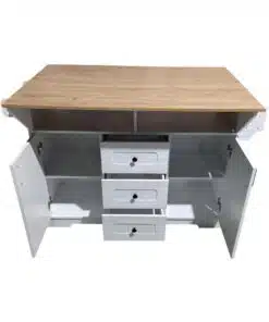 אי מטבח נפתח