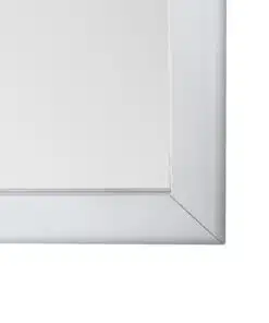 ארון שירותים קטן