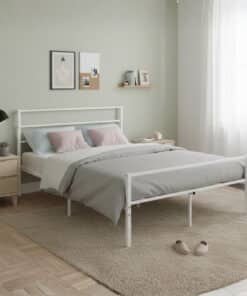 מיטת מתכת זוגית