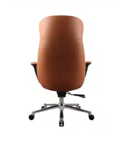 כסא דמוי עור