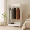 מתלה בגדים