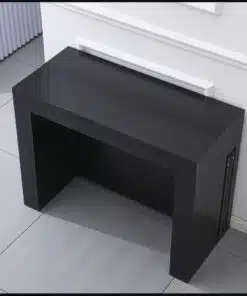 קונסולה נפתחת לפינת אוכל