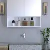 ארונית תלויה לאמבטיה